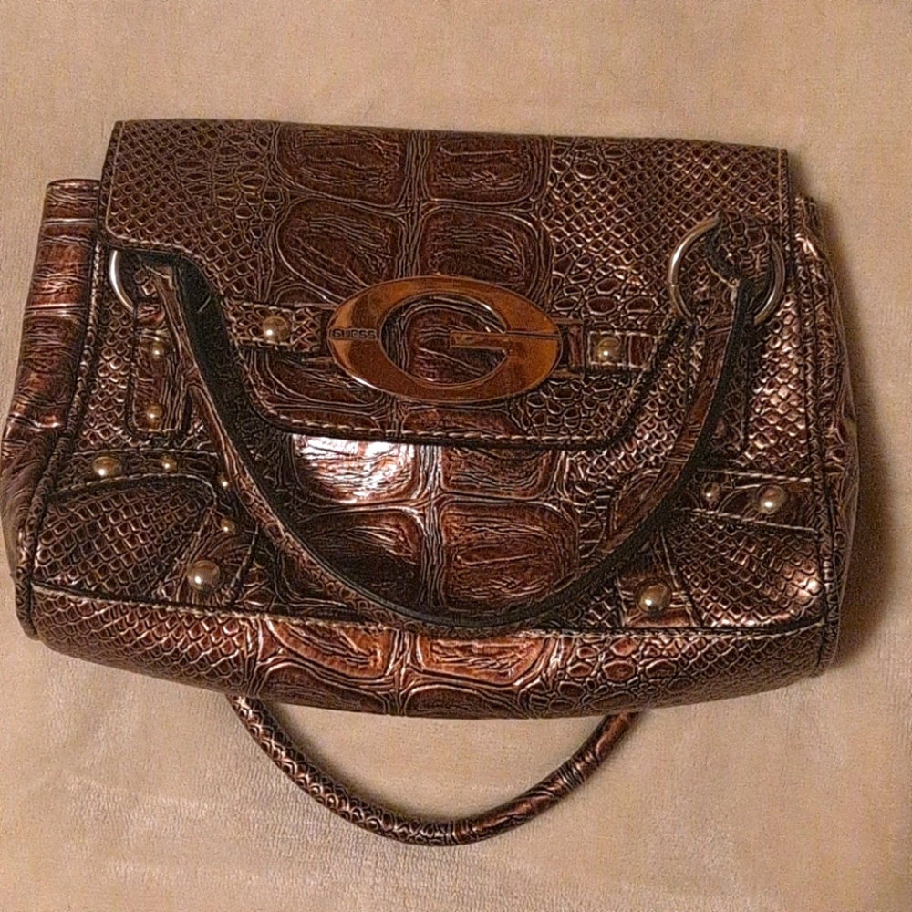 GUESS purse